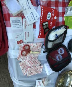 I GO 85 Pieces Hard Shell Mini Compact First Aid Kit, Small Personal Emergency Survival Kit for Travel Hiking Camping Backpacking Hunting Marine Car Red 61 B11cWbbepxS