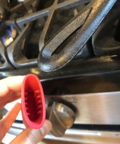 Lodge Silicone Hot Handle Holder - Red Heat Protecting Silicone Handle Cast Iron Skillets with Keyhole Handle 32 B15otbAECVS 1