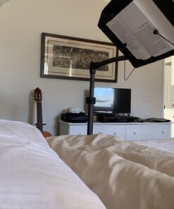 LEVO Hands Free Book Stand for Hard Covers, Paperbacks, CookBooks, TextBooks, Magazines 47 B1CsyWyVjLS