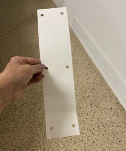 HOME IT Mop And Broom Holder - Garage Storage Systems with 5 Slots, 6 Hooks, 7.5lbs Capacity Per Slot - Garden Tool Organizer For 11 Tools - For Home, Kitchen, Closet, Laundry Room - Off-White 35 B1F76lT1KaS