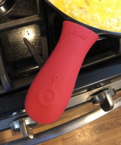Lodge Silicone Hot Handle Holder - Red Heat Protecting Silicone Handle Cast Iron Skillets with Keyhole Handle 31 B1HzgjqcZS 1