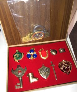 The Legend of Zelda Twilight Princess & Hylian Shield & Master Sword finest collection sets keychain/necklace/jewelry series Red-10set 61 B1I7YY41MPS