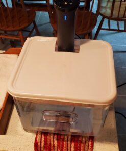 Rubbermaid Commercial Products Large Lid For 12, 18, And 22 Qt. Plastic Space Saving Square Food Storage Container (Fg652300Wht),White White Lid (12 qt.- 22 qt.) 27 B1JsR0cNj3S