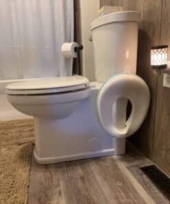 Potty Training Seat for Boys And Girls, Fits Round & Oval Toilets, Non-Slip with Splash Guard, Includes Free Storage Hook - Jool Baby Aqua 53 B1LgGgU226S