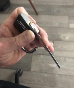 Master Lock Covered Aluminum Lock, Locker Lock with Key, Key Lock for Gym Locker, 1 Pack, 141D, Black Padlock 41 B1MVQd5sjzS