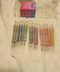 SAKURA Gelly Roll Stardust Glitter Gel Pens - Bold Point Ink Pen for Lettering, Drawing, Invitations, & Stationery - Assorted Colored Ink - Bold Line - 16 Pack 40 B1QFONmFSMS 1