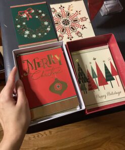 Hallmark Image Arts Boxed Christmas Cards Assortment, Elegant Icons (4 Designs, 24 Cards with Envelopes) Elegant Icons Holiday Assortment 41 B1RA1yDIGTS