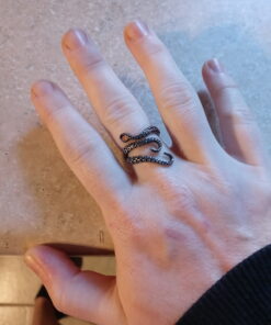 AZYOUNG 316L Stainless Steel Pirate Octopus Ring Tentacles Black S-shaped One Size Opening Ring 25 B1S1zplo06S