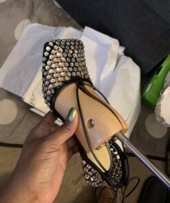 FootFitter High Heel Women Shoe Stretcher, Adjustable Shoe Stretcher for 3” to 6” Heels, Width Stretcher for Women Stilettos & Pumps (US 6.5-8) MEDIUM Women's Medium (6.5 - 8) 21 B1WEXn5QVS