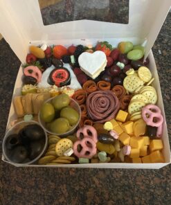 Gourmet 10in White Bakery Boxes 25 Pk. Cute Window Displays for Pies, Cakes, Cupcakes , Pastries. Transport Baked Goods w/ Sturdy, Easy-to Use Carriers. Give Sweet Holiday Gifts at Work, School 38 B1XfnVIDxpS