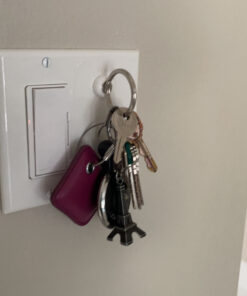 KeySmart KeyCatch - A Modern Magnetic Key Rack - Easy Installation Key Holder - Screws Into Lightswitch Panel - Strong Magnet (6-Pack) 41 B1aCNQIjjsS
