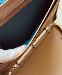 AZXCG Leather Portfolio Binder,3 Ring Binder Padfolio with Zipper fits up to 13.3" Laptop, Professional Organizer, Business Folder with Clipboard, Leather Notepad Holder Brown Graduation Gift Standard 43 B1ez52h4MhS