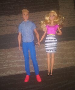 Barbie Dolls, Barbie and Ken Doll 2-Pack Featuring Blonde Hair and Bright Colorful Clothes, Kids Toys (Amazon Exclusive) 22 B1rH1xulYIS