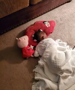 Peppa Pig Hug N' Oink Plush Stuffed Animal Toy, Large 12" - Press Peppa's Belly to Hear Her Talk, Giggle & Oink - Ages 18+ Months 25 C10nyReU2IS