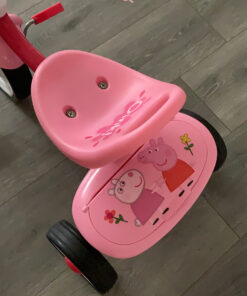 RoomMates RMK3183SCS Peppa The Pig Peel and Stick Wall Decals 69 C192maGZYbS