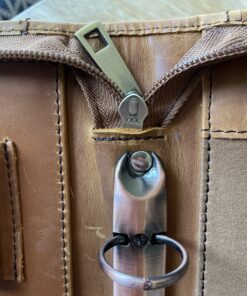 AZXCG Leather Portfolio Binder,3 Ring Binder Padfolio with Zipper fits up to 13.3" Laptop, Professional Organizer, Business Folder with Clipboard, Leather Notepad Holder Brown Graduation Gift Standard 48 C1IDOvnSACS