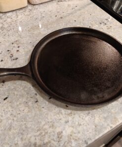 Lodge Cast Iron Round Griddle with Red Silicone Hot Handle Holder, 10.5-inch Round Griddle Bundle 30 C1KgX3CBvVS