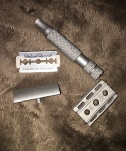 ROCKWELL RAZORS 6S Stainless Steel Double-Edge Safety Razor with 6 Adjustable Shave Settings and 5 Blades, 8 Piece Set, Silver 41 C1P5yj1VlDS