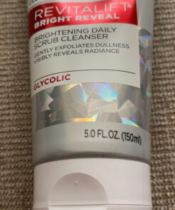 L'Oreal Paris Skincare Revitalift Bright Reveal Facial Cleanser with Glycolic Acid, Anti-Aging Daily Face Cleanser to Exfoliate Dullness and Brighten Skin, 5 Fl Oz (Pack of 1) 5 Fl Oz (Pack of 1) 42 C1k94NdqTzS