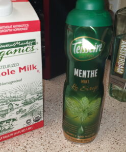 Mint Teisseire Concentrated Mint Syrup for drinks, sodas, and flavoring teas, 600 ml / 20 fl oz., Mint 20.29 Fl Oz (Pack of 1) 21 D1Hbcw88lZS