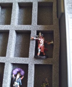 Chessex Figure Storage Boxes: Role Playing Games (RPGs) - Large Figure Storage Boxes - Larger 25mm Figures - 56 Figure/Humanoids Capacity 18 D1vaMTi2FzS